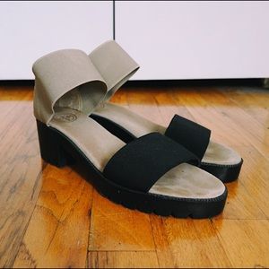 Charleston Shoe Company Monterey, Black and Beige